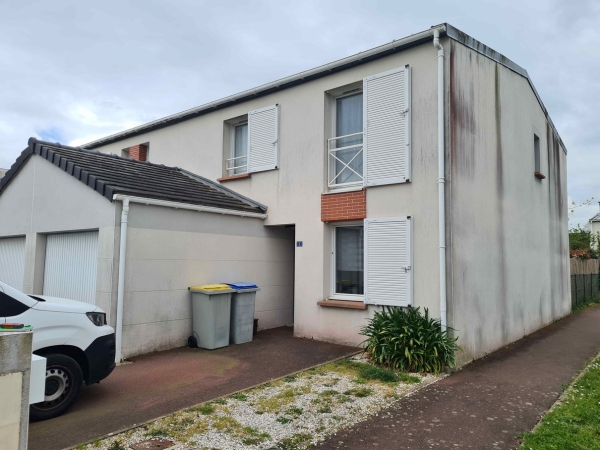 Avant ravalement de façade à Nantes