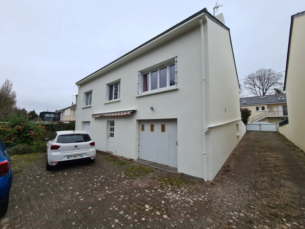 Rénovation de façades : redonner vie aux maisons des années 70